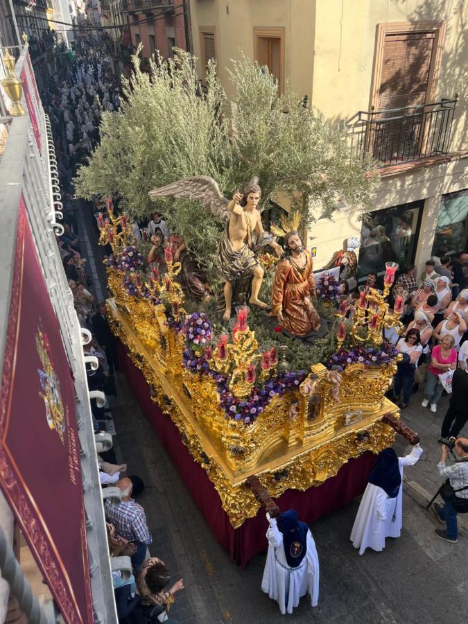 Santa Escolastica En Pleno Centro De Granada Exterior photo